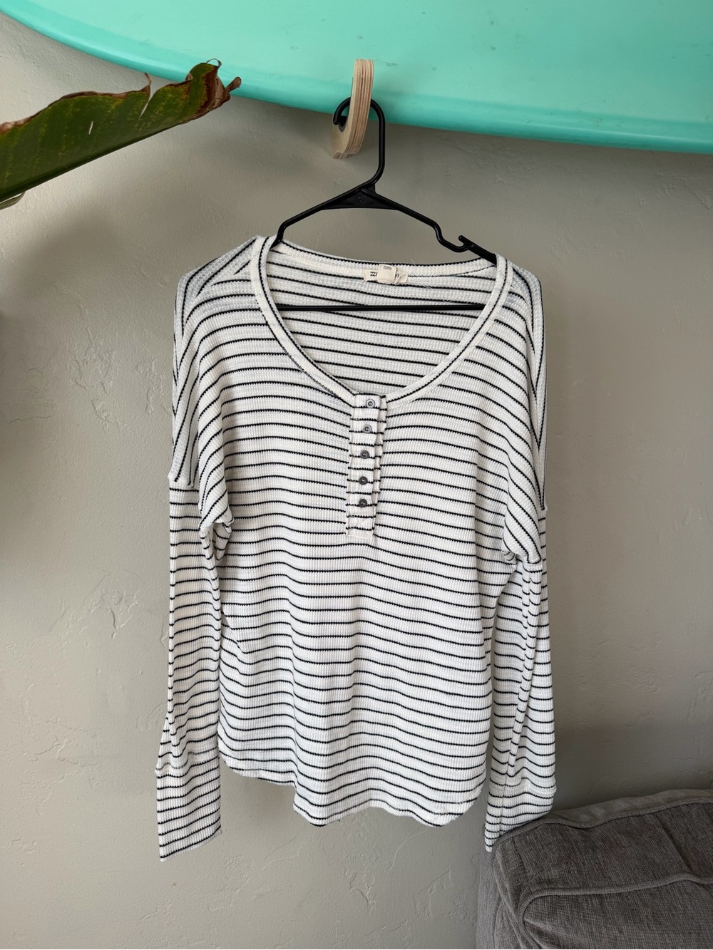 Any Day Thermal Long Sleeve T-Shirt Size Medium
